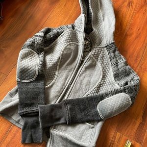 Lululemon Hoodie - Special Edition -